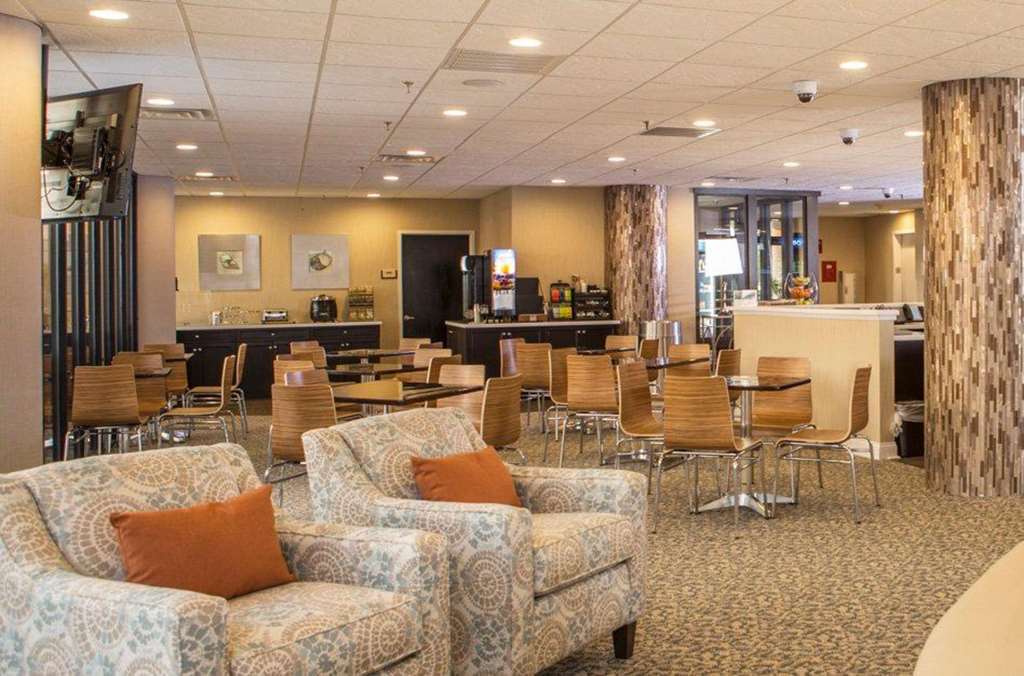 מורהד סיטי Bask Hotel At Big Rock Landing מראה פנימי תמונה